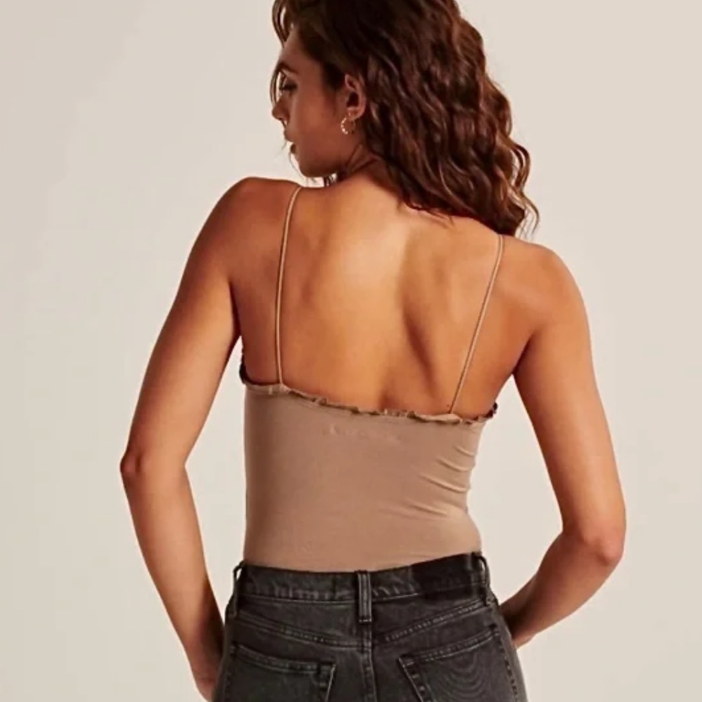 NWT Abercrombie & Fitch Brown Ruffle Trim Cami Bodysuit - Picture 2 of 8